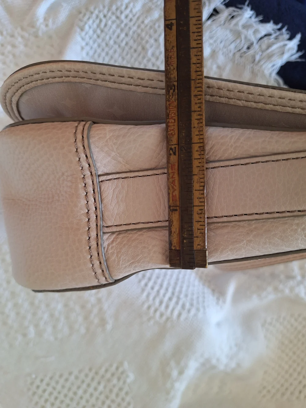 Vintage FOSSIL Ivory Leather MARLOW Flap Messenger Purse Handbag Crossbody